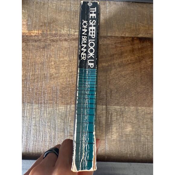 The Sheep Look Up by John Brunner Vintage 1974 Paperback Ballantine Books - Picture 3 of 10